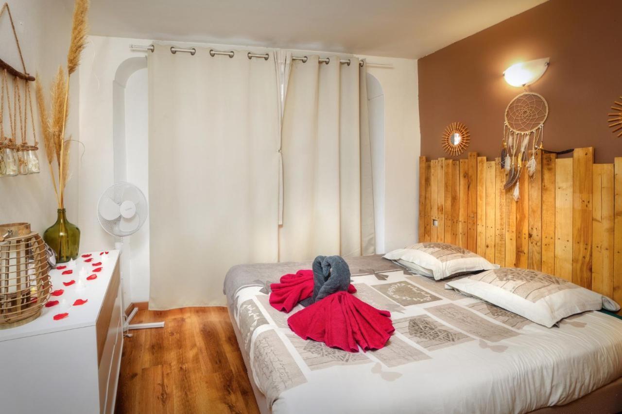 Les Bulles Medievales - Appartement Dedie Au Bien Etre Avec Spa - Netflix Et Wifi - Climatisation Carcassonne Luaran gambar